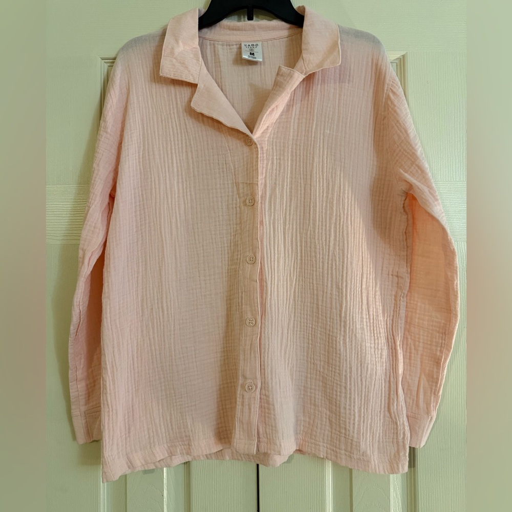 Serra Light Pink Textured Button-Up Top